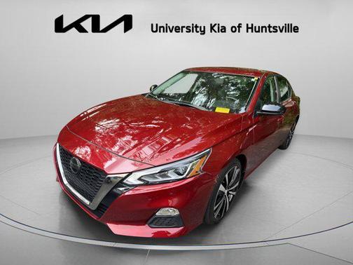 2022 Nissan Altima SR FWD