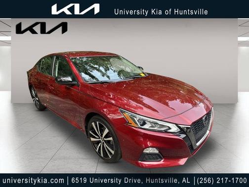 2022 Nissan Altima SR FWD