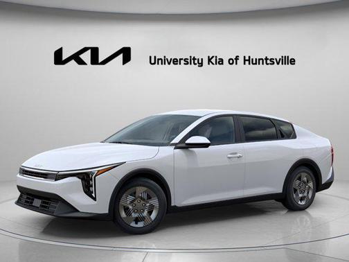 Snow White Pearl 2026 Kia K4 LX