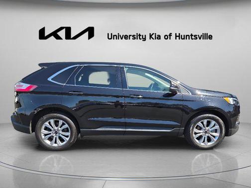 Agate Black Metallic 2024 Ford Edge Titanium