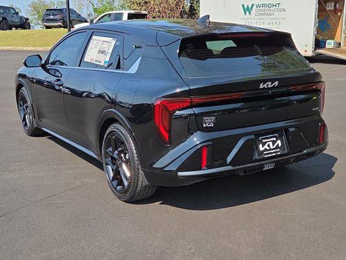 Aurora Black Pearl 2026 Kia K4 GT-Line Turbo