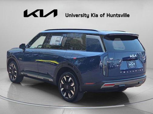 Midnight 2027 Kia Telluride S