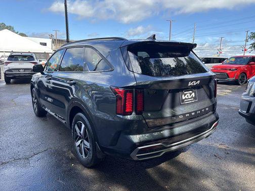 2022 Kia Sorento S