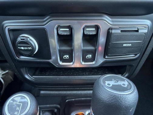 2020 Jeep Wrangler Sport S