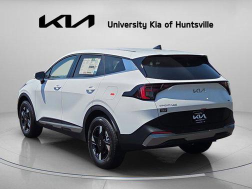 Glacial White Pearl 2026 Kia Sportage LX
