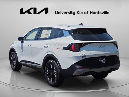 Glacial White Pearl 2026 Kia Sportage LX