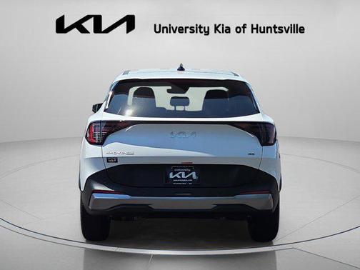 Glacial White Pearl 2026 Kia Sportage LX