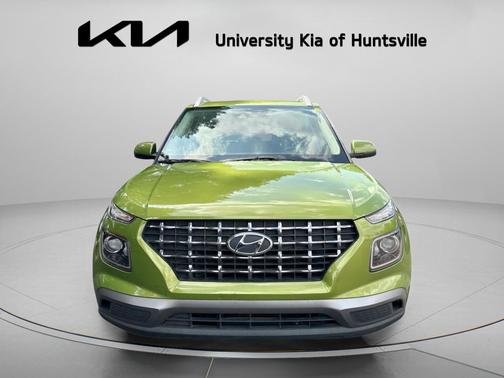 Green Apple 2020 Hyundai VENUE SEL