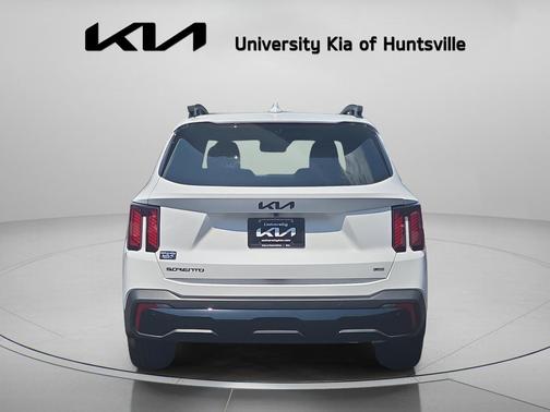 Glacial White Pearl 2026 Kia Sorento SX