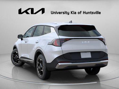 Glacial White Pearl 2026 Kia Sportage EX