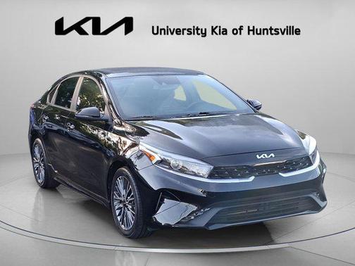 Aurora Black 2024 Kia Forte GT-Line