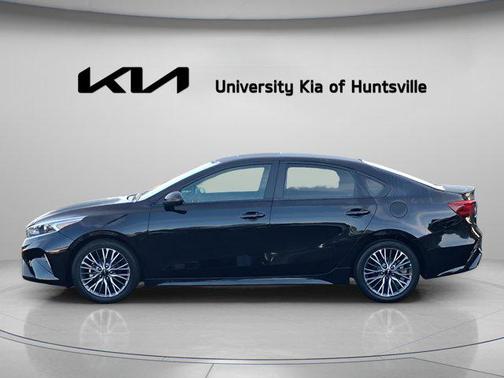 Aurora Black 2024 Kia Forte GT-Line