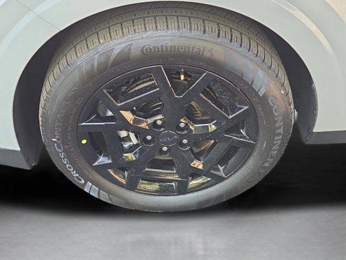 Ceramic Silver 2026 Kia Carnival Hybrid SX Prestige