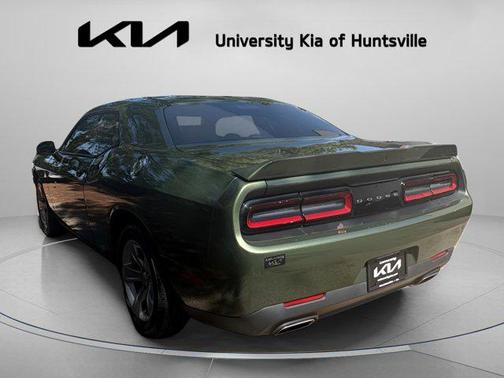 2020 Dodge Challenger SXT