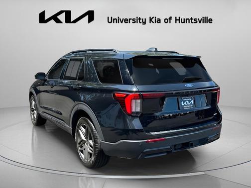 Black Metallic 2025 Ford Explorer ST-Line