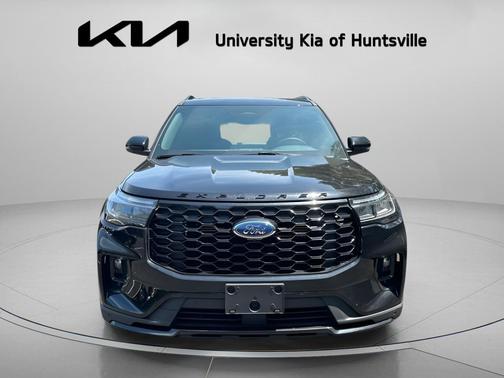 Black Metallic 2025 Ford Explorer ST-Line