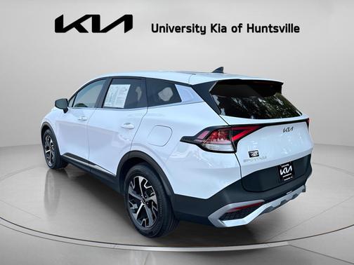 Glacial White Pearl 2023 Kia Sportage EX