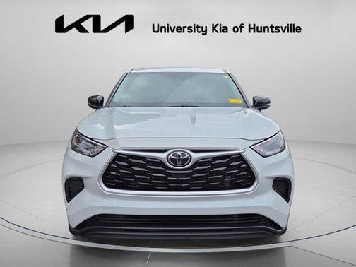 2022 Toyota Highlander L