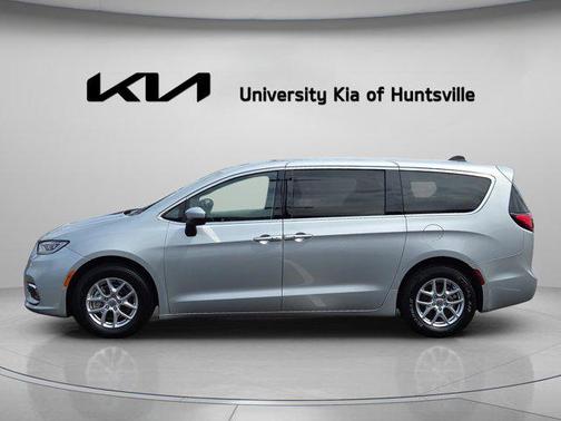 Silver Mist Clearcoat 2023 Chrysler Pacifica Touring L