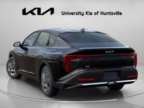 Aurora Black Pearl 2026 Kia K4 LX
