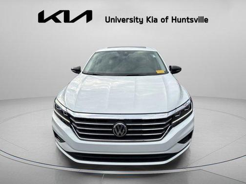 2022 Volkswagen Passat 2.0T Limited Edition