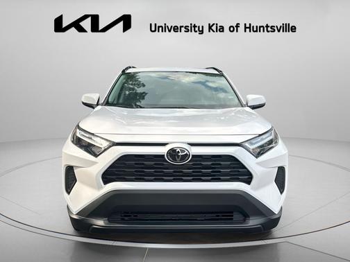 Ice 2025 Toyota RAV4 XLE