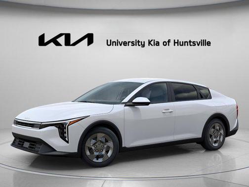 Snow White Pearl 2026 Kia K4 LX