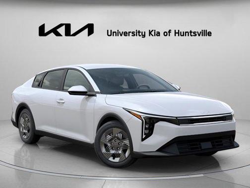 Snow White Pearl 2026 Kia K4 LX