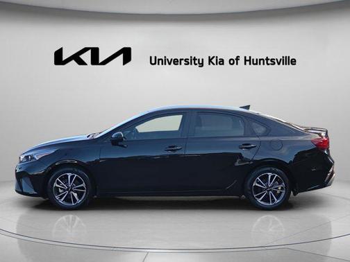 Aurora Black 2023 Kia Forte LXS