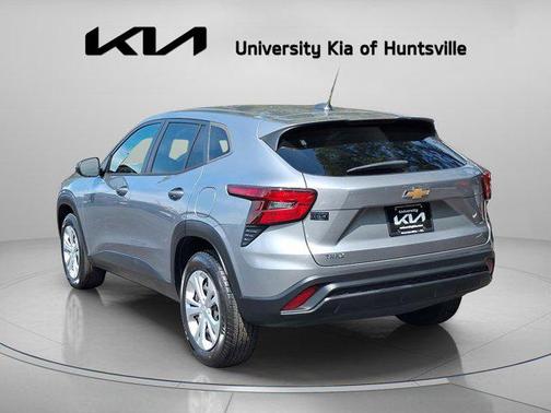 Sterling Gray Metallic 2024 Chevrolet Trax LS