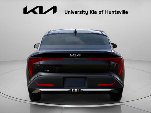 Aurora Black Pearl 2026 Kia K4 LXS