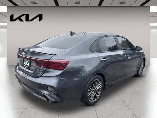 2022 Kia Forte GT-Line