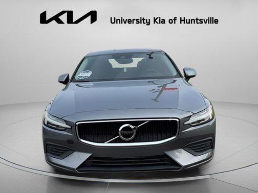 Gray 2019 Volvo S60 T5 Momentum