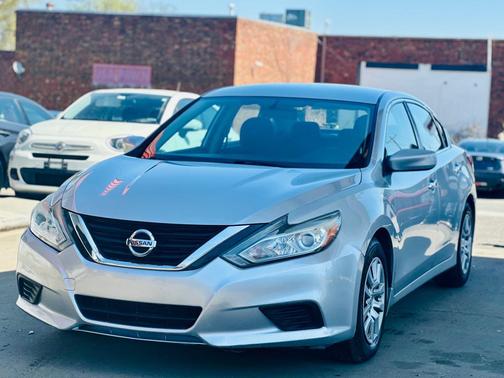 SILVER 2018 Nissan Altima 2.5 S