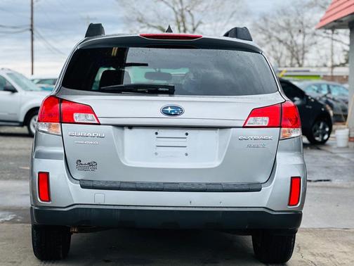 2011 Subaru Outback 2.5 i Limited