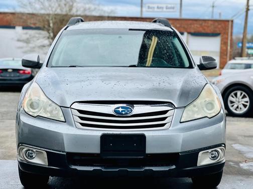 2011 Subaru Outback 2.5 i Limited