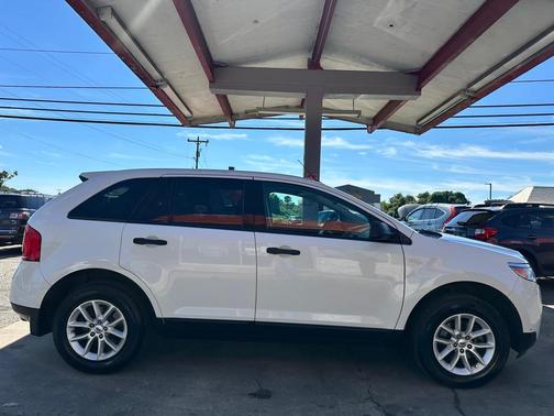 2013 Ford Edge SE