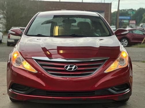 2014 Hyundai SONATA GLS