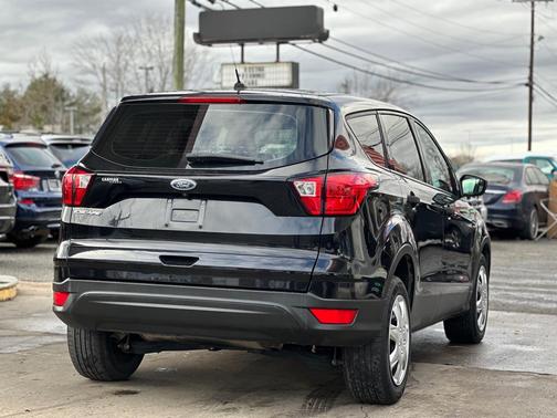 2019 Ford Escape S