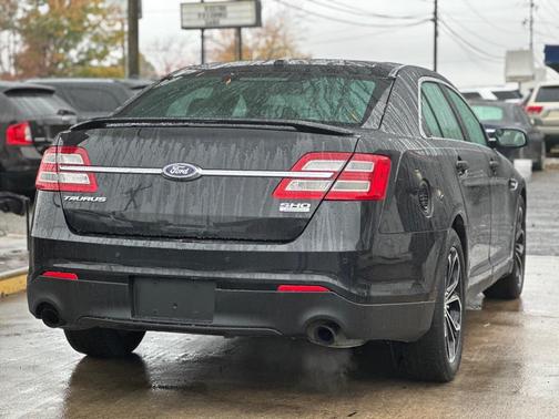 2015 Ford Taurus SHO