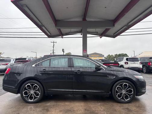 2015 Ford Taurus SHO