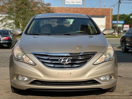 2011 Hyundai SONATA Limited