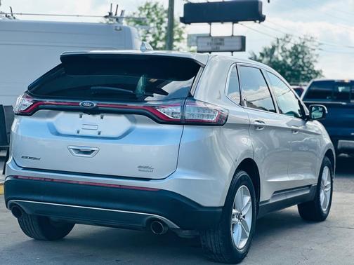 SILVER 2017 Ford Edge SEL