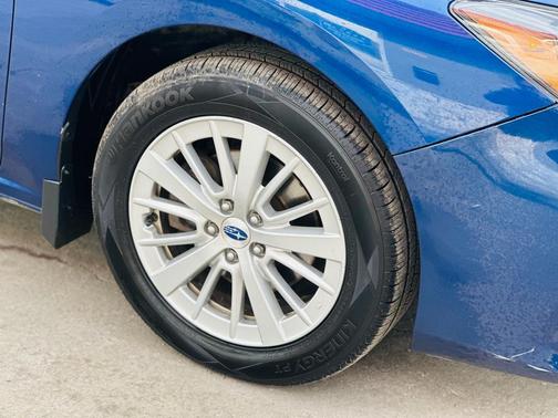 2017 Subaru Impreza 2.0i Premium