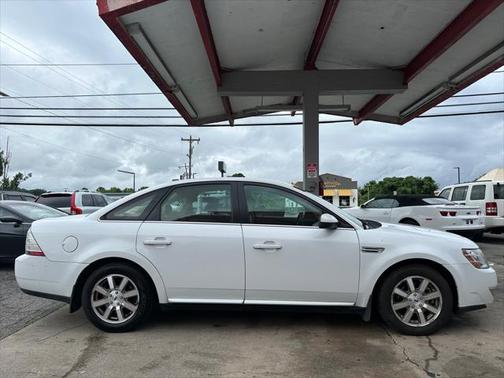 2008 Ford Taurus SEL