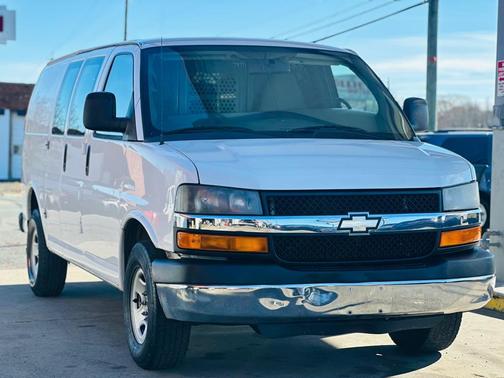 2014 Chevrolet Express 2500 