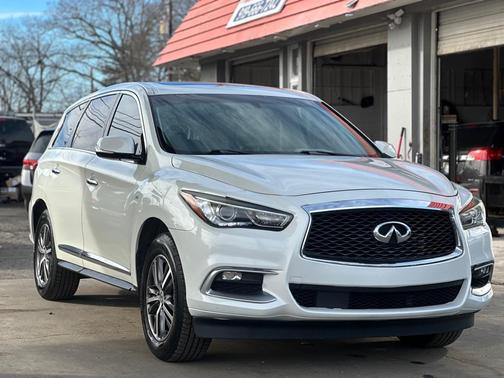 2016 INFINITI QX60 Base