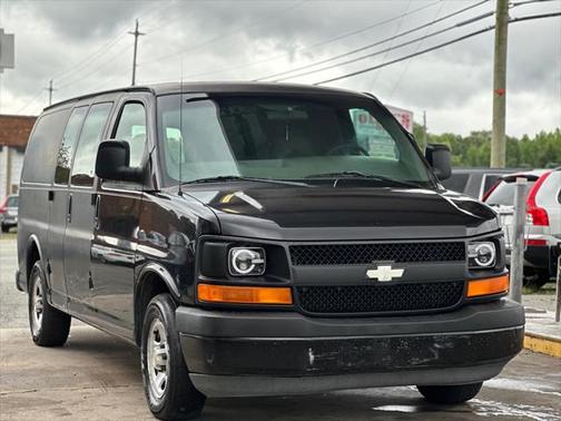 2003 Chevrolet Express 1500 Base