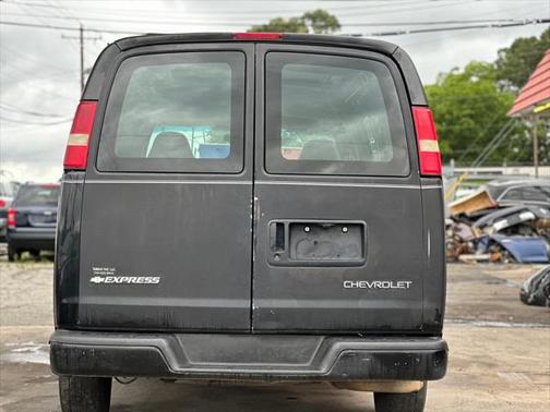 2003 Chevrolet Express 1500 Base