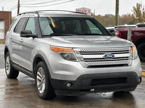2011 Ford Explorer XLT